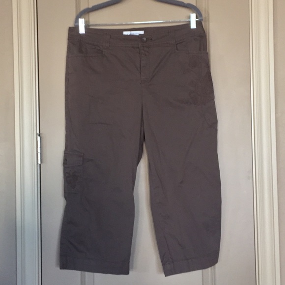 croft & barrow Pants - Embroidered Capris